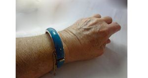 Vintage Bangle Bracelet Blue Enamel with Gold Tone Classic Stacking Jewelry - Fashionconstellate.com