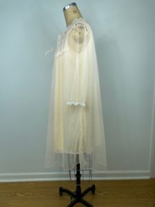 1960s peignoir peach chiffon nightgown and robe - Fashionconstellate.com