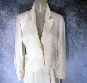 White Midi Skirt Suit with Short Waiter Style Cropped Jacket for All Seasons ~ 70s - Fashionconstellate.com
