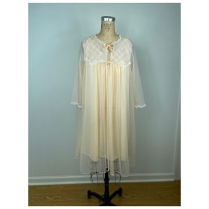 1960s peignoir peach chiffon nightgown and robe