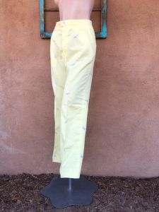 1970s Yellow Golf Pants Butterflies W26 Inseam 29 - Fashionconstellate.com