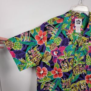 Vintage Hilo Hattie Hawaiian Shirt Floral Pineapple Hula Girls - Fashionconstellate.com