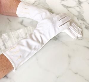 Ivory Gloves with Yellow Embroidery 