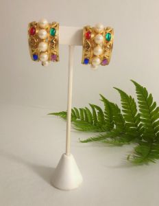 1980s Etruscan Bold Gold Tone Faux Pearl + Colored Glass Clip Earrings - Fashionconstellate.com