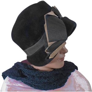 Black Brown Velour Cloche Hat, Fabulous Fur Felt Flapper Style ~ 30s  - Fashionconstellate.com