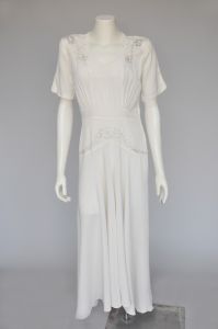 1940s white rayon beaded maxi dress M/L