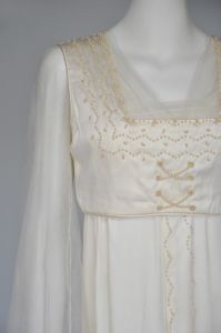 1900s Edwardian ivory silk wedding gown with train XS/S - Fashionconstellate.com