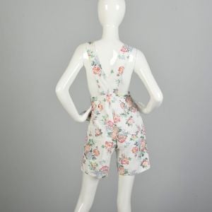 Small 1980s Bib Overall Shorts Floral Print On White Denim Bow Belt Loops - Fashionconstellate.com