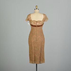 Medium 1950s Brown Lace Overlay Shelf Bust Cocktail Wiggle Dress - Fashionconstellate.com