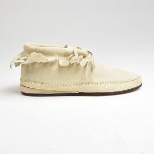 Size 8B 1970s Beige Suede Moccasin Booties Fringe Lace-up - Fashionconstellate.com