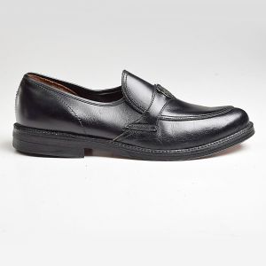 Sz 7 1970s Unisex Black Leather Loafers Slip-On Shoes - Fashionconstellate.com