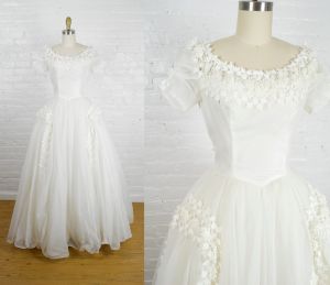 1950s chiffon and lace princess ballgown wedding dress with short sleeves  . xsmall
