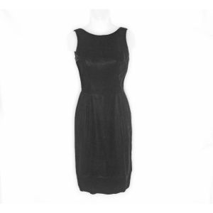 50s 60s Black Velvet Minimalist Sheath Dress, Low Back Interest, Casino Lounge - Fashionconstellate.com