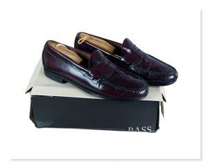 Burgundy Leather Bass Penny Loafers, Sz 10D - Fashionconstellate.com