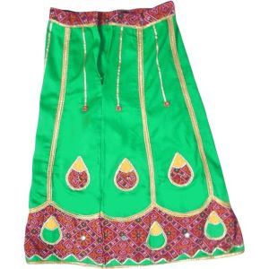 Christmas Skirt Holiday Red & Green Festive Boho Midi with Bells & Mirrors Banjara ~ 80s  - Fashionconstellate.com