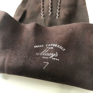 Macy’s Mahogany Brown Suede Gloves Small/Medium - Fashionconstellate.com