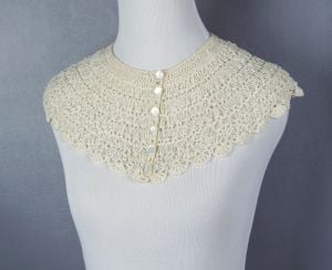 40s Ivory Silk Crochet Handmade Button Front Collar