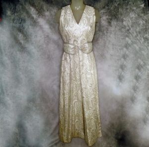Silver Formal Gown, Metallic Matelasse Empire Waist Formal, Early 60s Holiday Evening Glitz - Fashionconstellate.com