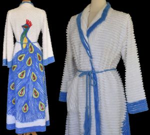 40s White Chenille Robe with Blue and Green Peacock, Wrap Robe with Original Belt, Size S to M