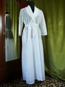 Vintage 60s Sheer Cream Eyelet Lace Dressing Gown, Large