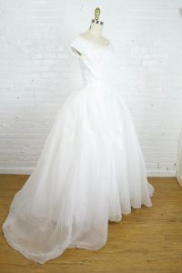 1950s lace and organdy white wedding dress lace appliques . 50s wedding gown . xsmall  - Fashionconstellate.com