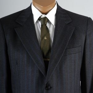 40R Medium Mens 1970s Suit Two Piece Charcoal Blue Pinstripe Jacket Blazer Flat Front Pants - Fashionconstellate.com