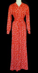 70's Wide Leg Jumpsuit in Red and White Paisley Print Polyester Jersey, Original Belt, Size M Medium - Fashionconstellate.com