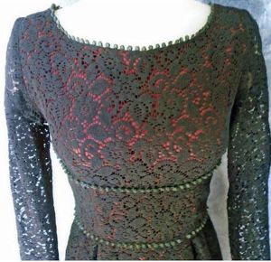 Early 1960s Little Black Lace Dress Lacy Long Sleeve, nique Little Twists! -Casino Lounge - Fashionconstellate.com