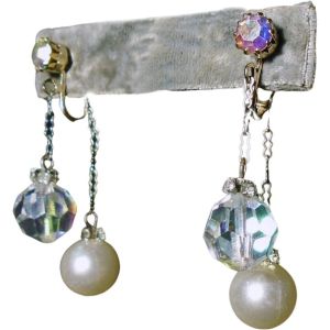 1980s Clip On Dangle Earrings Front and Back of Ear Dangles! Pearl & Crystal Clipons - Fashionconstellate.com