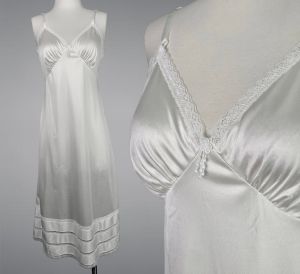 Deadstock 70s/80s White Nylon Full Slip Size 34 Clip it Slip Sexy Lacy Adjustable Hem Nightgown 
