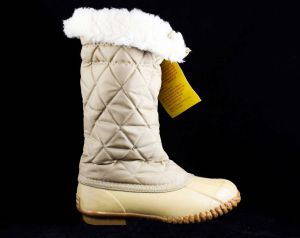 Size 6 Preppy Duck Boots - Neutral Tan Quilted Nylon with Rubber Soles & Faux Fur Lining  - Fashionconstellate.com
