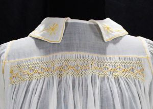 1920s Girl's Dress - Size 8 Child's Sheer White Cotton & Yellow Smocking with Daisy Embroidery  - Fashionconstellate.com