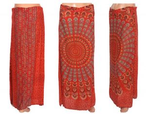 Vintage 1970s Maxi Skirt Red Mandala Print Hippie Boho - Size Medium
