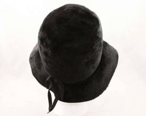 Soft Black Hat - Furry Velvety Napped Felt - 1960s Wide Brim Velour Style Hat - Ribbon Band & Bow  - Fashionconstellate.com