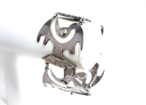 Mid Century Sterling Silver Bird Bracelet from Peru - 1950s 60s Peruvian Heron Crane - 925 Fine - Fashionconstellate.com