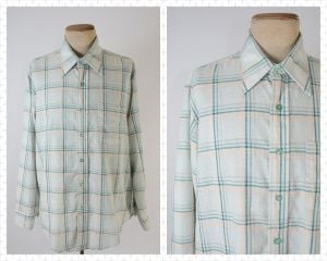 True Vintage Early 1970s Mens Green and Peach Plaid Button Down Shirt |Size Large
