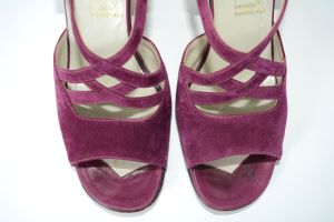 1970s True Vintage Chunky Purple Suede High Heel Sandals by Amalfi | 7N | 9 3/8'' L X 2 15/16'' W - Fashionconstellate.com