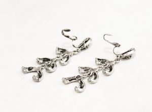 Hollycraft Bohemian Earrings - 50s 60s Mid Century Boho Dangling Earring - Silver Hue Metal - Fashionconstellate.com