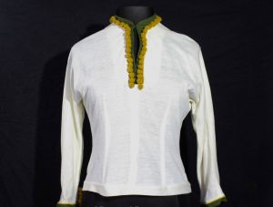 Medium 1950s Shirt with Pom Poms - Size 10 White Jersey Knit Blouse - 50s 60s Casual Tailored Top 