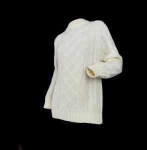70s Sweater Chunky Knit Cream Fisherman Sweater Pullover Acrylic Preppy Minimalist Mock Turtleneck