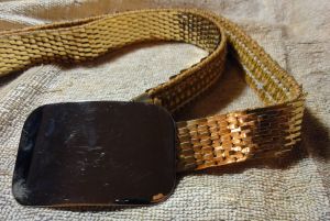 Fish Scales Belt Vintage 80s Belt Two Tone Stretch Metal Belt Shiny Rectangle Buckle Gold Tone