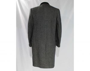 Large Men's Tweed Coat with Black Velveteen Collar - Ultra Fine Label 1950s Mens Wool Outerwear  - Fashionconstellate.com