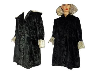 Vintage 40s Swing Coat Black Velvet Jacket Off White Collar and Cuffs WWII Era Old Hollywood