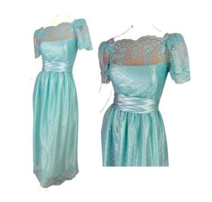 Vintage 1970s Prom Dress Baby Blue Lace Formal Bridesmaid Dress by JCPenney | S