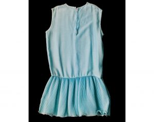 Girls Size 8 Flapper Style Dress - Mod 1960s Child's Blue Summer Shift with Chain Belt - 60s Mini - Fashionconstellate.com