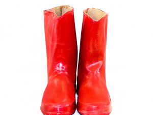 Child Size 10 Red Galoshes - 1950s 60s Child's Glossy Reflective Rain Boots - Waterproof Rubber - Fashionconstellate.com