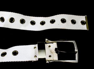 60s Mod White Cotton Belt with Bold Brassy Buckle - Size Medium 8 to 12 - 1960s Casual Belt - Fashionconstellate.com