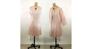 1960s shift dress and coat pink silk shantung and sequin set cocktail dress formal dress Size M