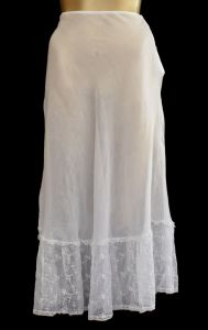 1900's Victorian White Wear Skirt, Antique Embroidered Eyelet Ruffled Petticoat, Bohemian Maxi Skirt - Fashionconstellate.com