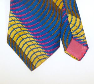 70s Optical Illusion Stripe MOD WIDE Tie | Olga Marina Neck Tie | Men Women | 4.25'' wide - Fashionconstellate.com